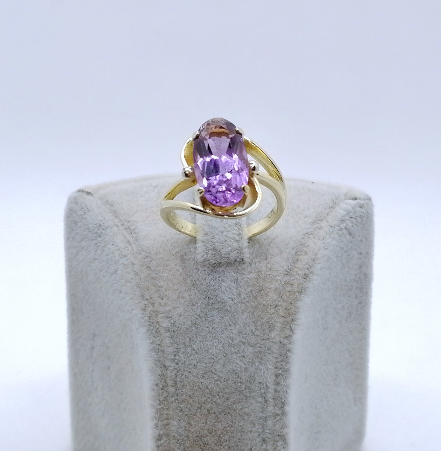 Ring Gold 585er mit Amethyst Gr. 53