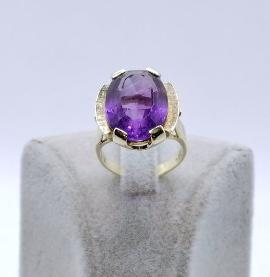 Ring Gold 585er mit Amethyst Prunkvoll Gr. 57