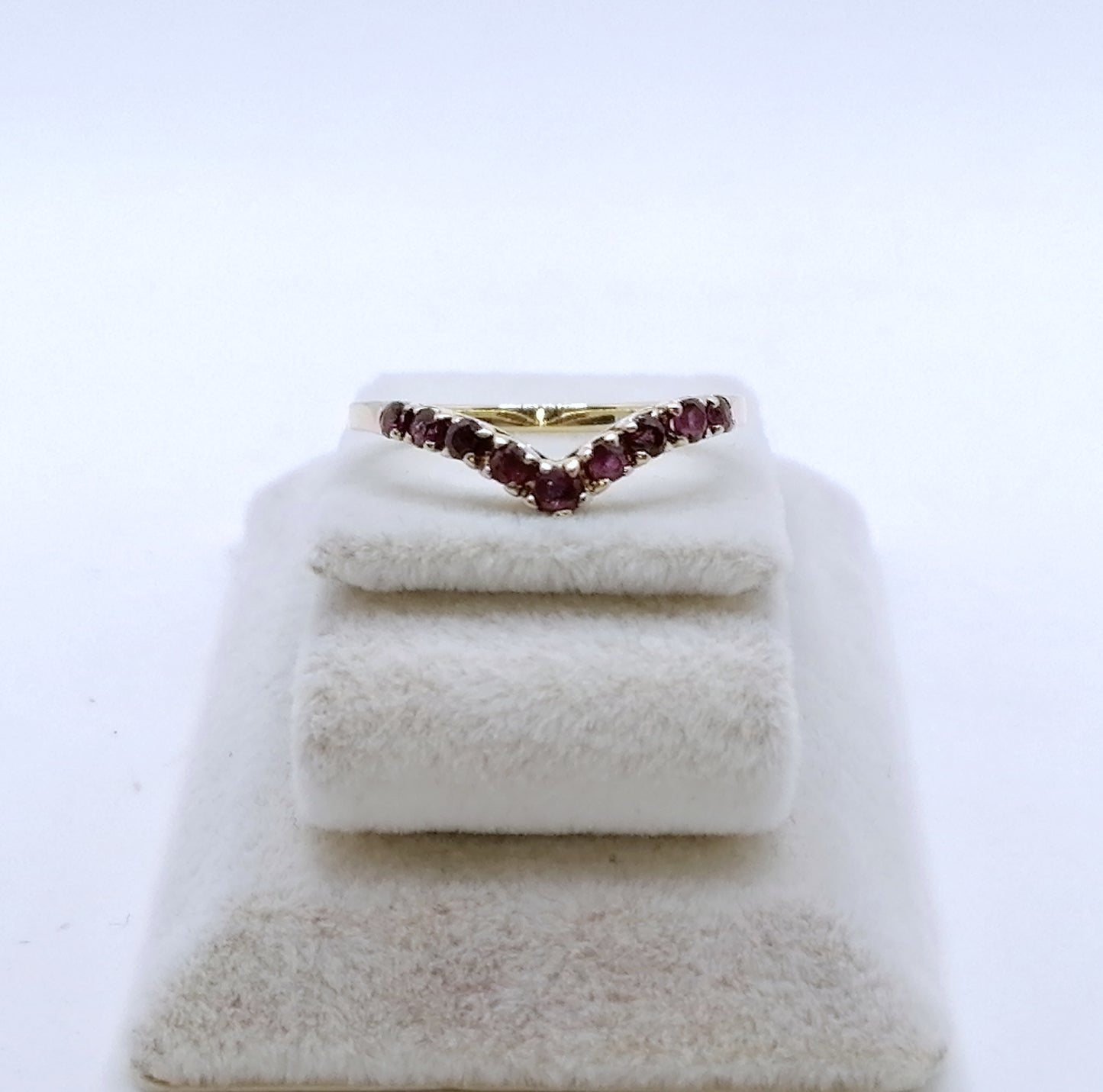Ring Gold 585er mit Rubin Steinchen Gr. 53