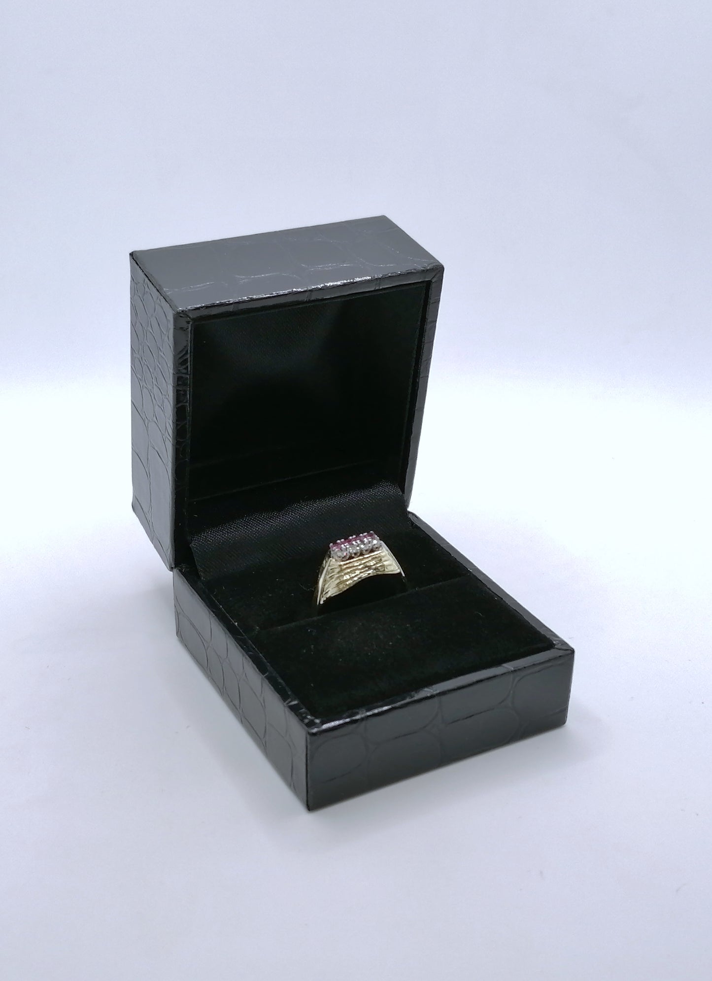 Ring Gold 585er mit Rubinen und Brillanten Gr. 50