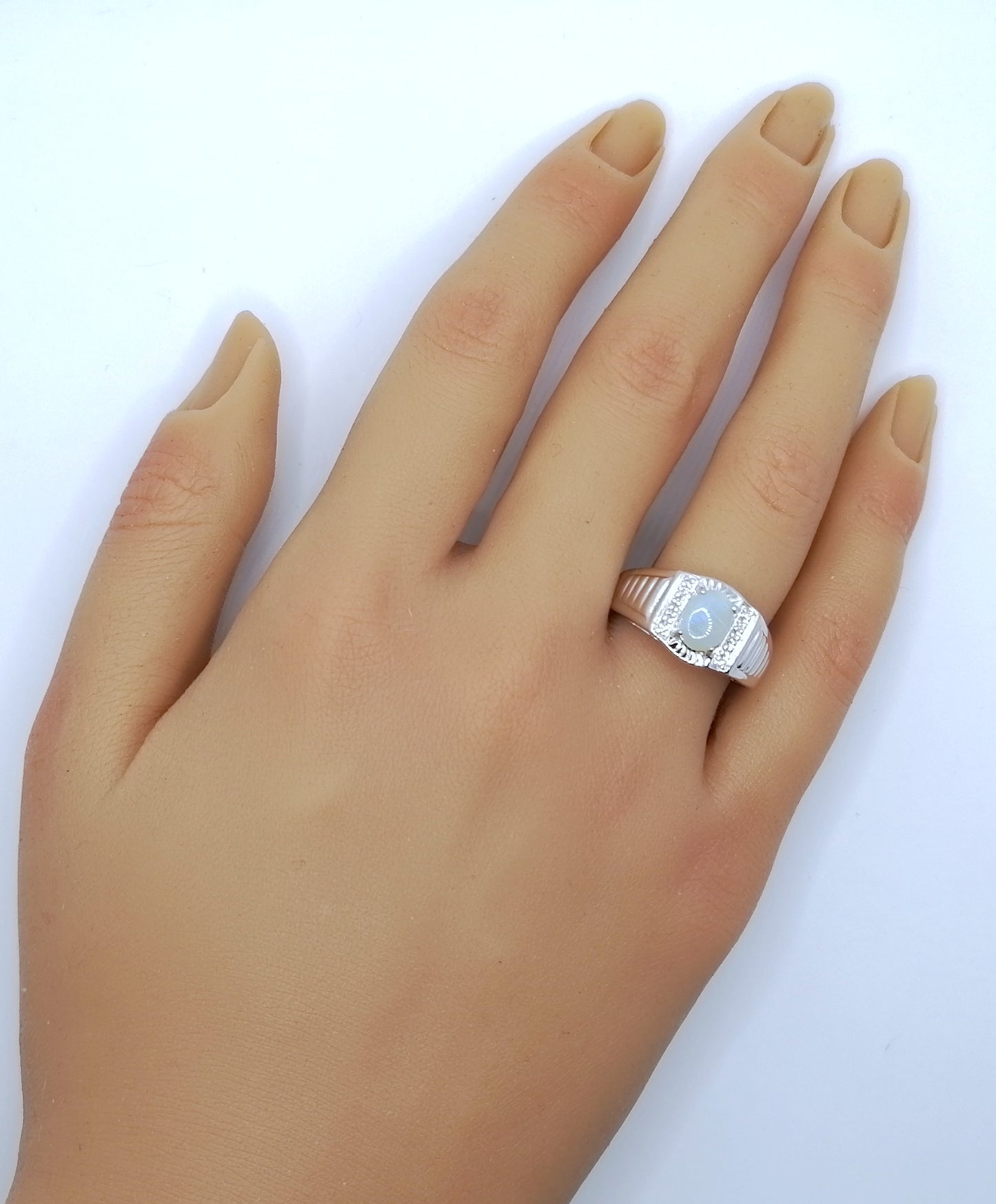 Ring Gold 375er mit Opal und Diamantsplitter Weißgold