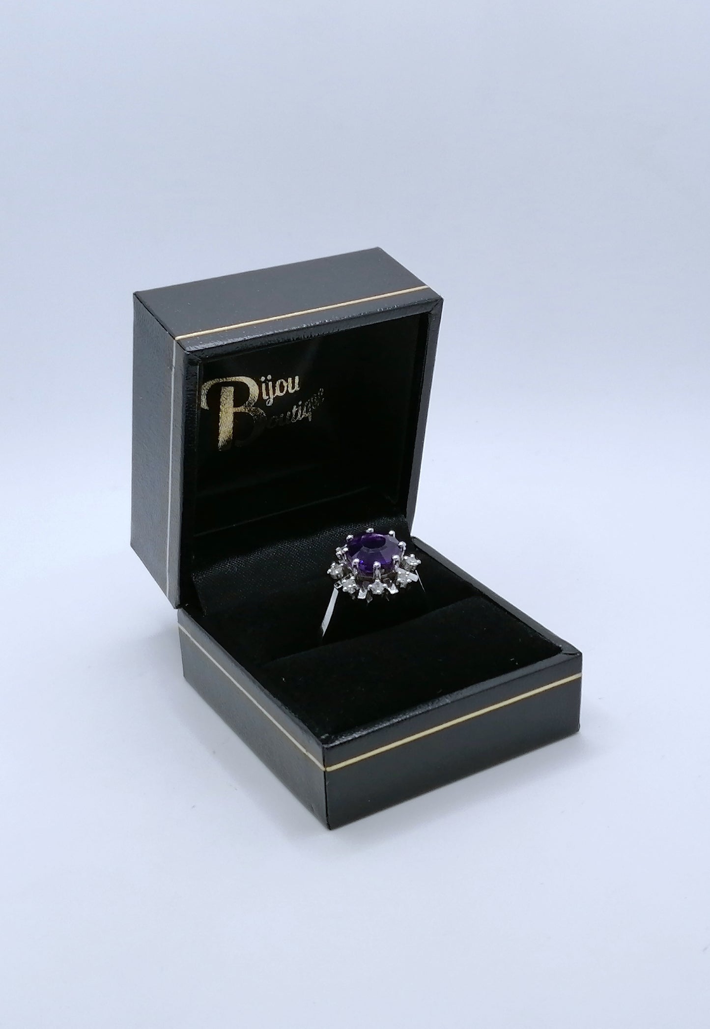 Ring Gold 585er mit Amethyst und Brillanten Gr. 63