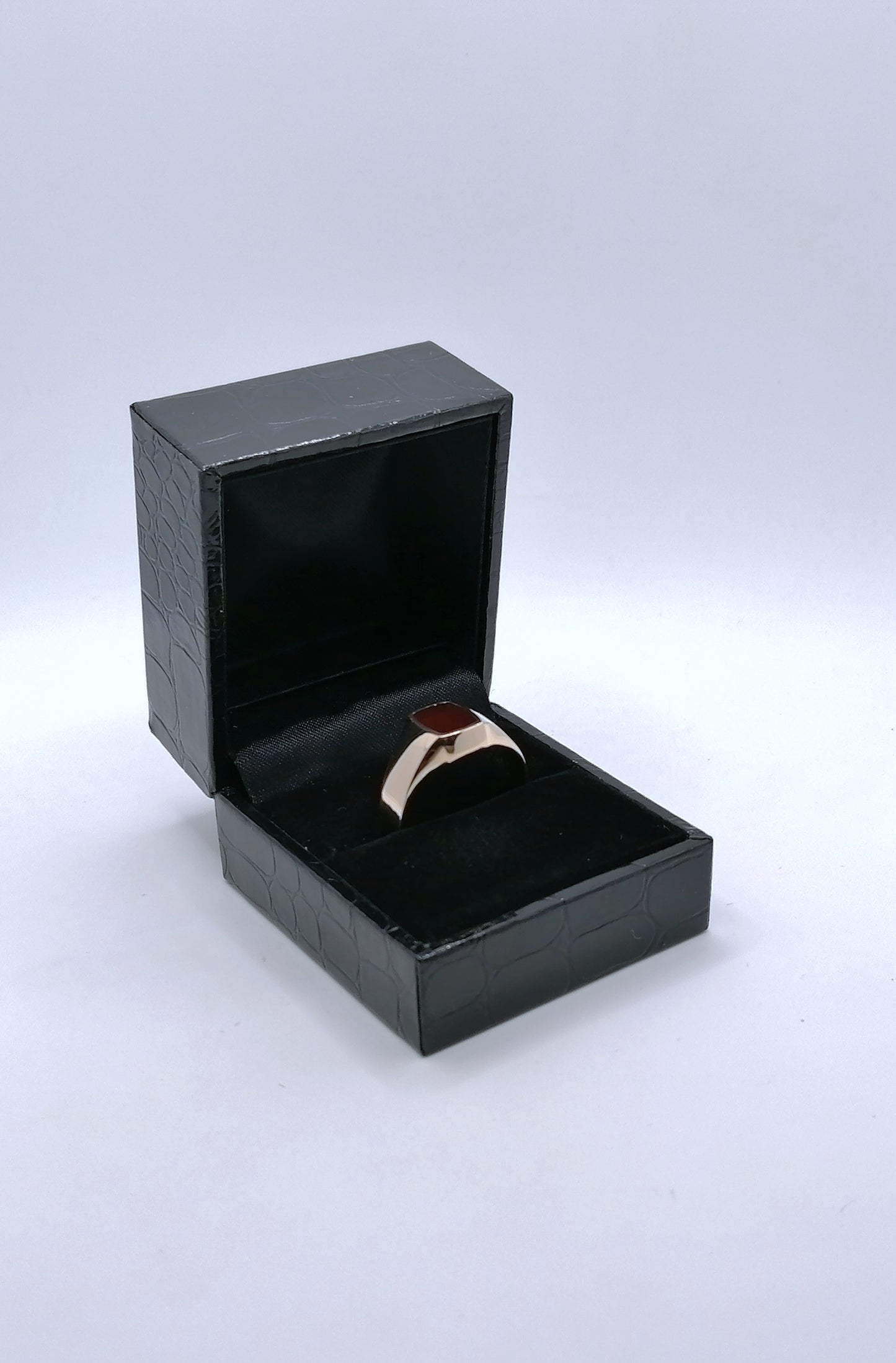Ring Rotgold 333er mit Karneol Platte Siegelring Gr. 66