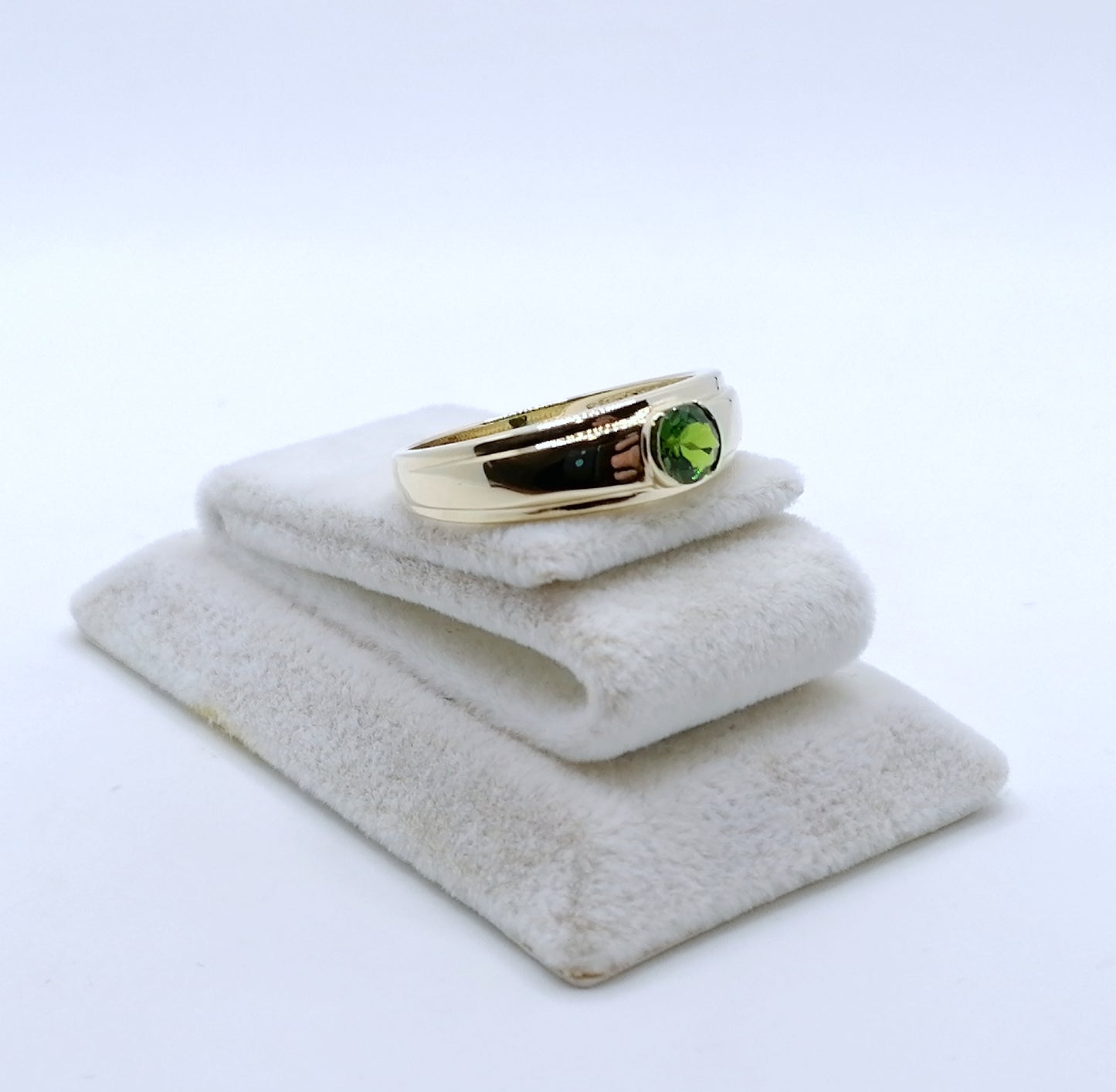 Ring Gold 375er mit Diopsid