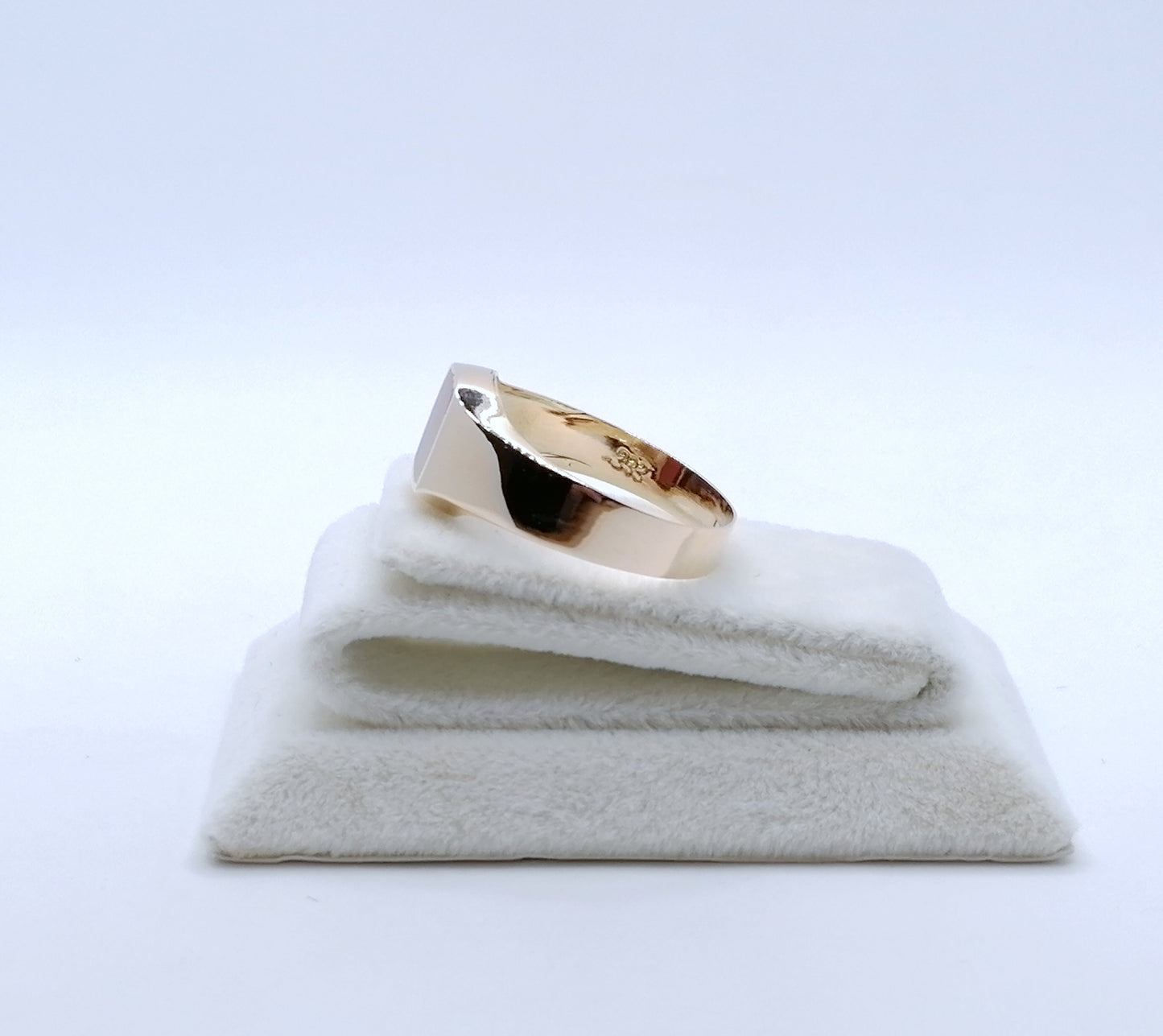 Ring Rotgold 333er mit Karneol Platte Siegelring Gr. 66
