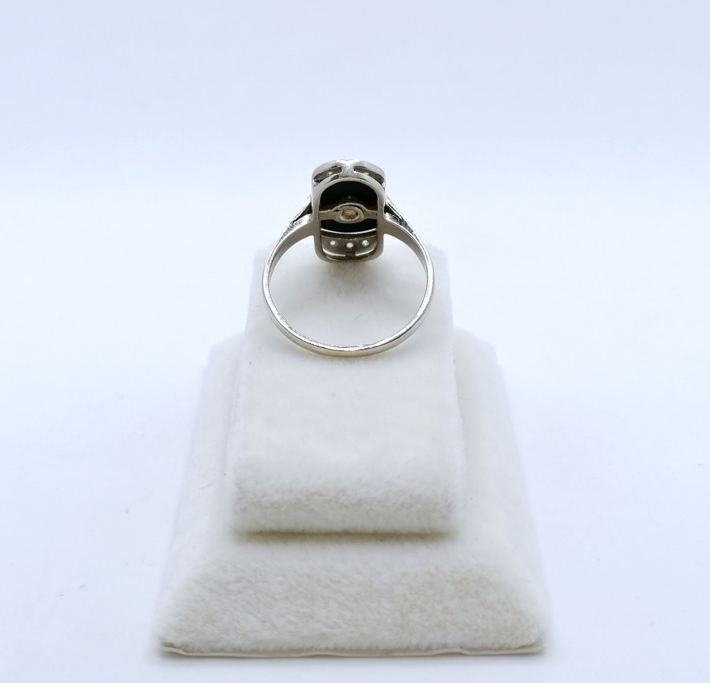 Ring Art Deco 585er Weißgold mit Onyx und Brillant Gr. 53