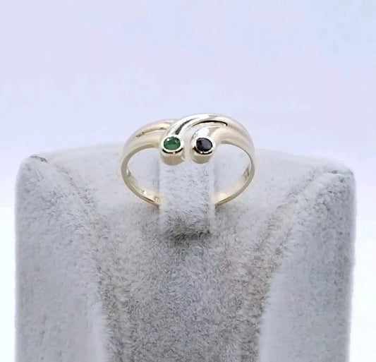Ring Gold 333er mit Saphir und Smaragd Gr. 58