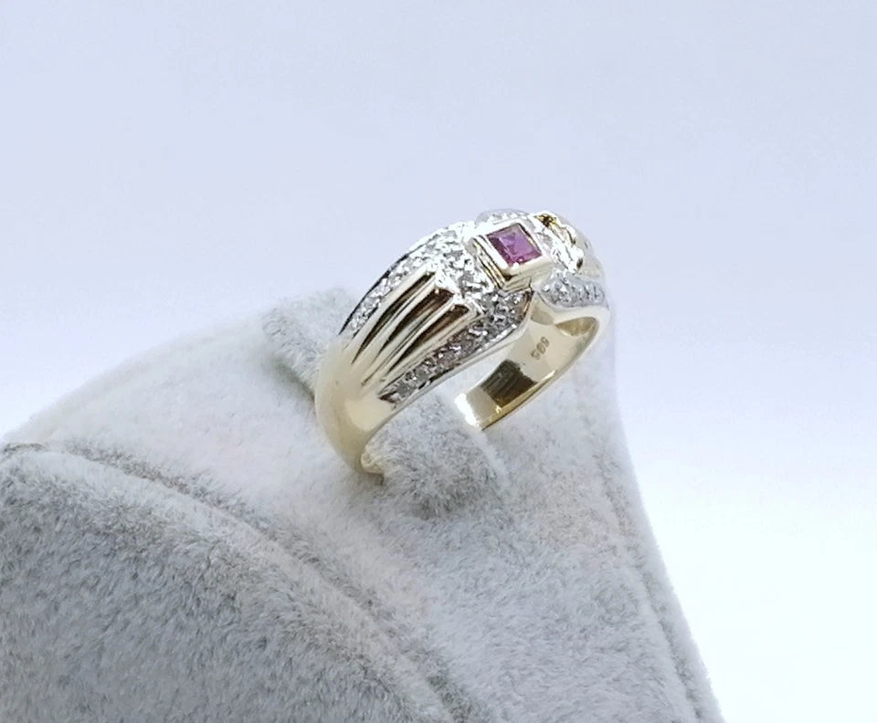 Ring Gold 585er mit Rubin und Diamanten Gr. 57