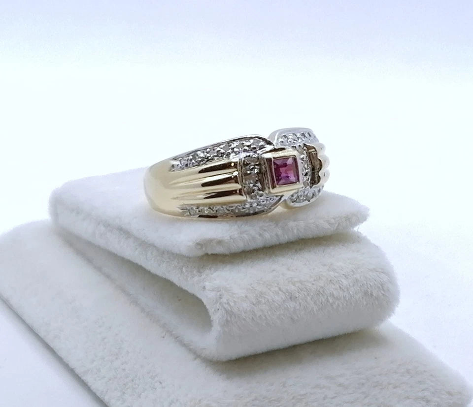 Ring Gold 585er mit Rubin und Diamanten Gr. 57