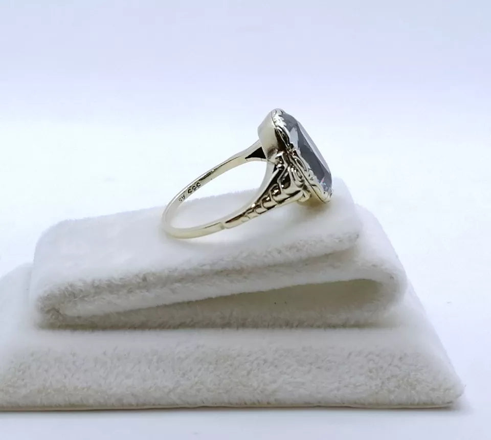 Vintage Ring Gold 333er mit Spinell Gr. 57