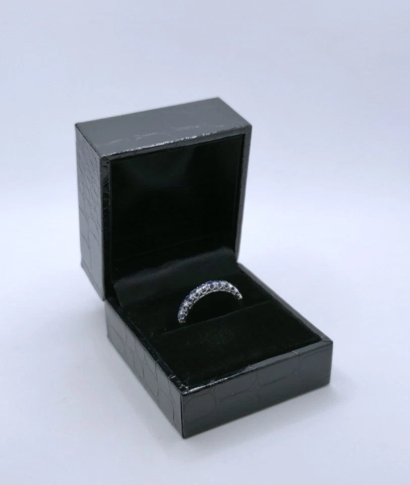 Ring Weißgold 750er mit Saphir Edelsteinen Gr. 55