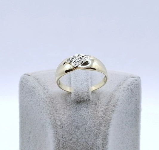 Ring Gold 585er mit Diamantsplitter Gr. 61