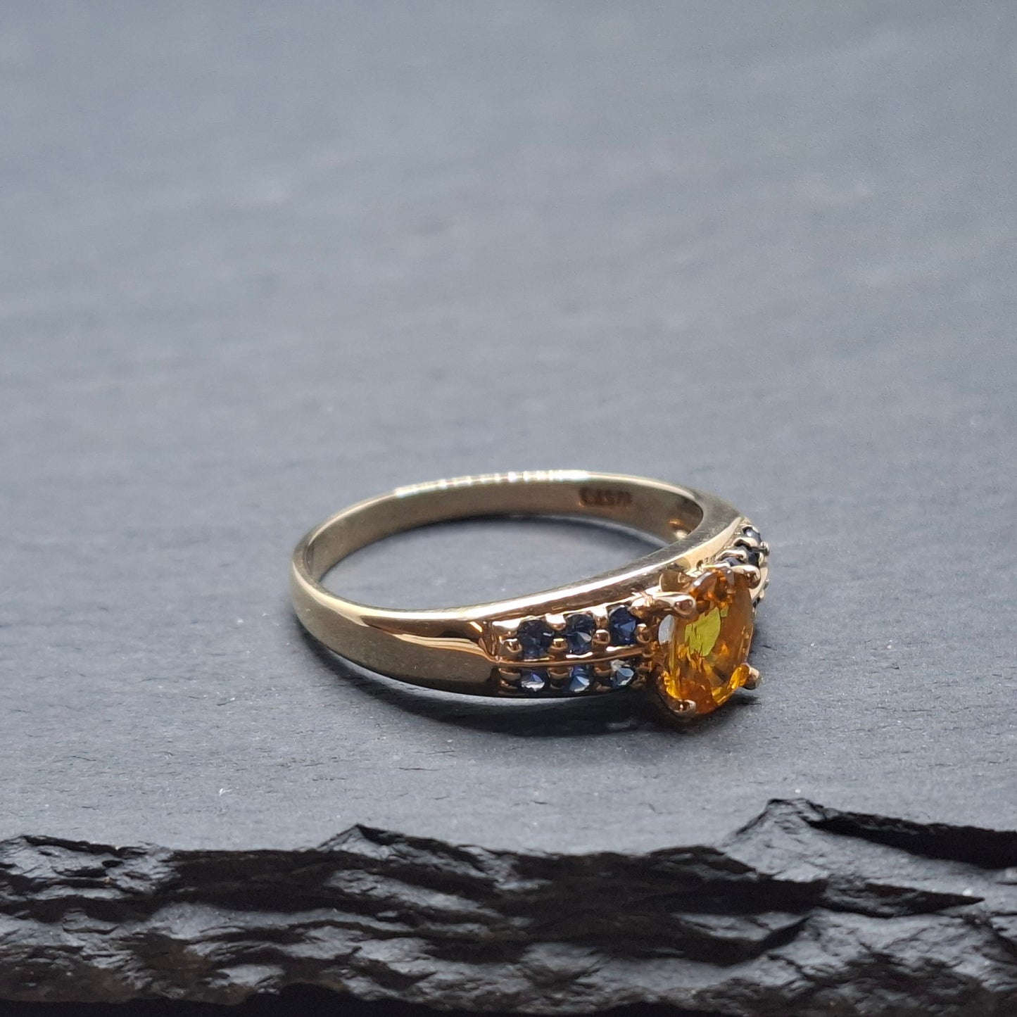 Harry Ivens Ring Gold 375er mit gelbem und blauen Saphir Edelsteinen Gr. 60