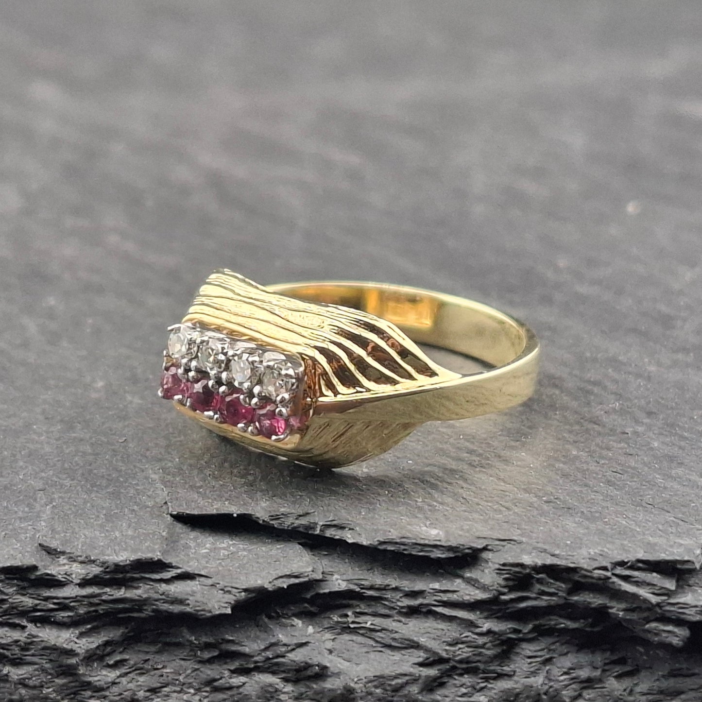 Ring Gold 585er mit Rubinen und Brillanten Gr. 50