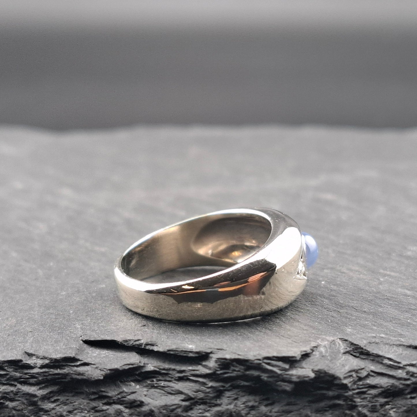 Vintage Weißgold Ring mit Stern Saphir und Brillanten