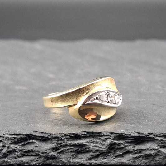 Vintage Goldring 585er mit lupenreinen Brillanten