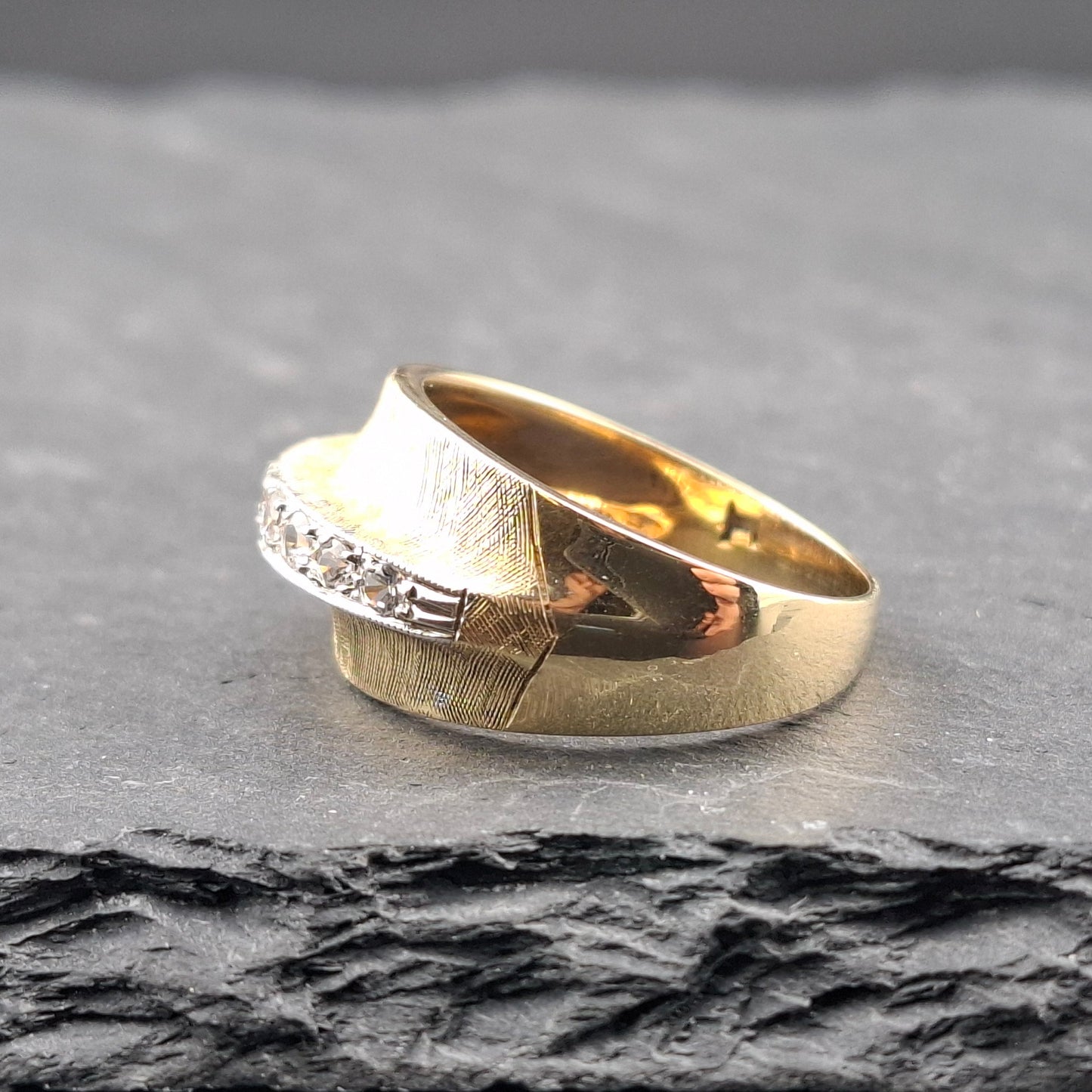 Gold Damenring mit Zirkonia 585er Goldring Gr. 57