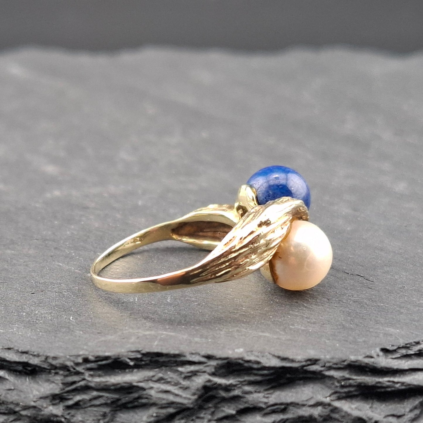 Vintage Gold Damenring mit Lapislazuli und Perle Goldring Gr. 58