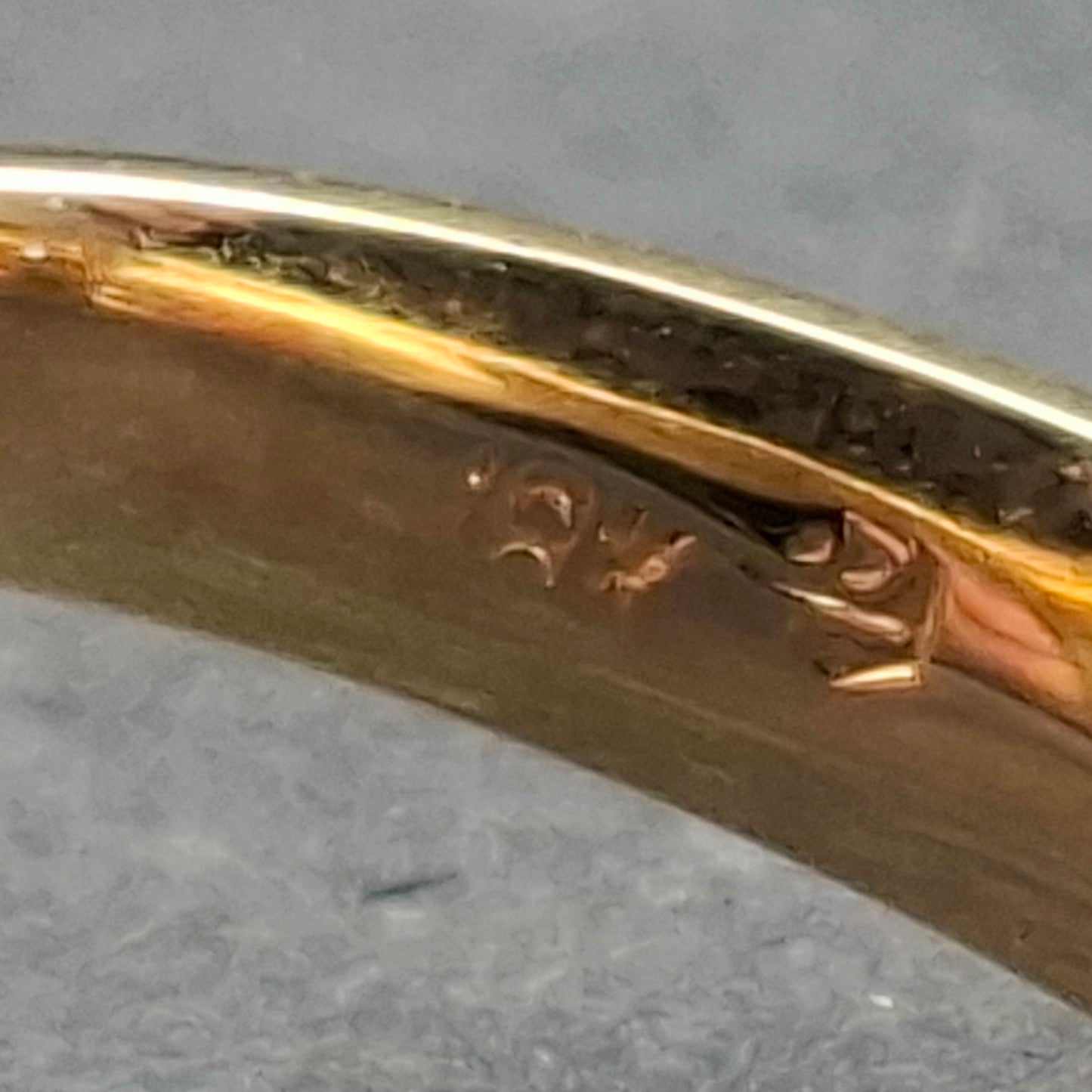 Ring Gold 750er mit Koralle Gr. 52