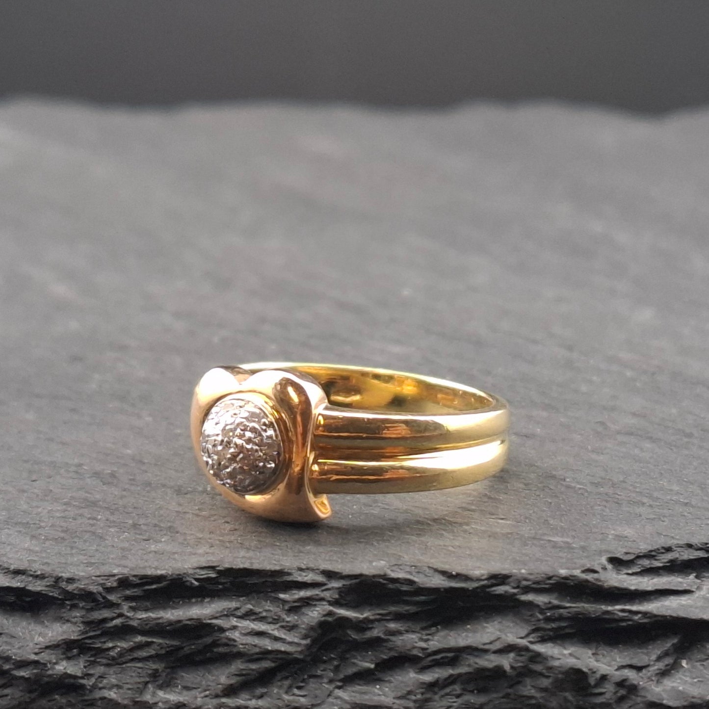 Ring Gold 750er mit Diamanten in Herzförmiger Krone