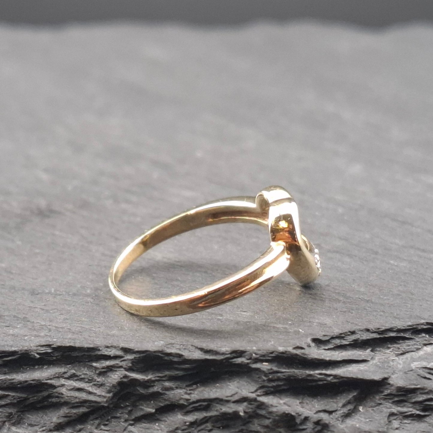Ring Gold 333er mit Diamantsplitter Herzförmig Gr. 50