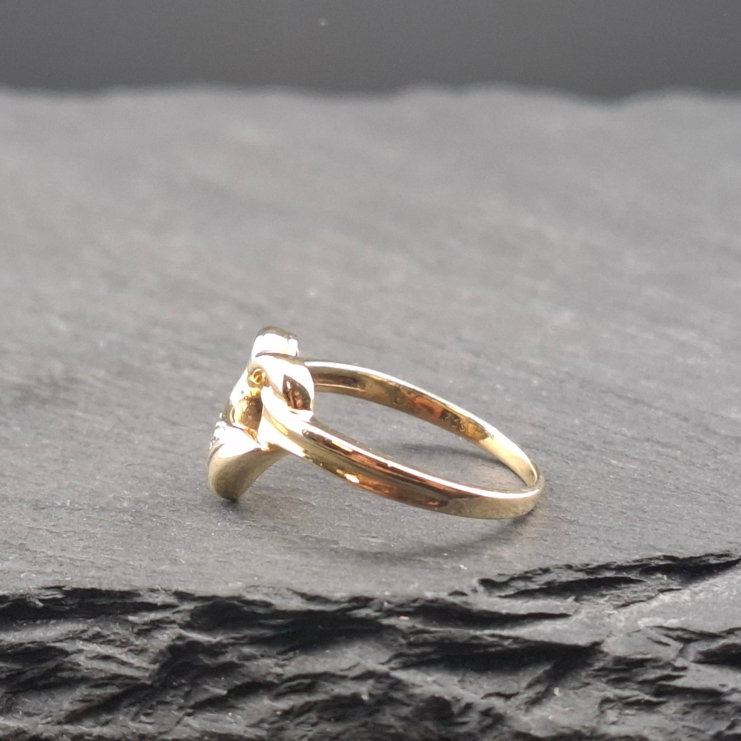 Ring Gold 333er mit Diamantsplitter Herzförmig Gr. 50