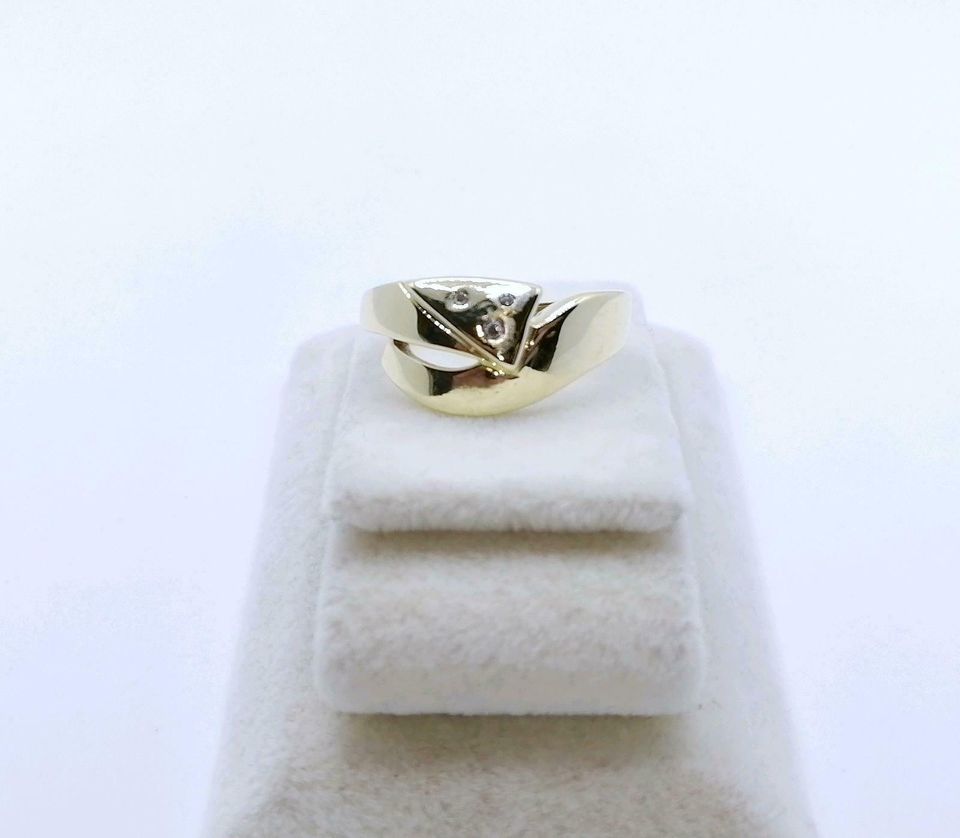 Ring Gold 585er mit Diamantsplitter Gr. 52