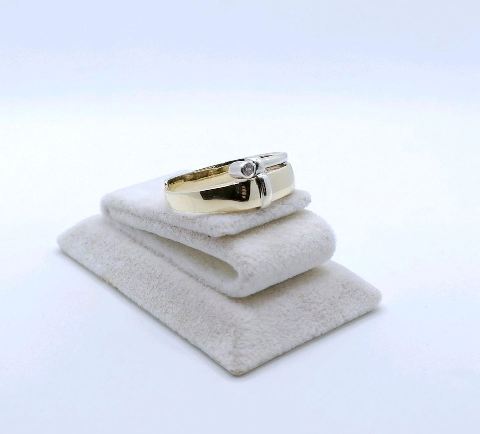 Ring Gold 333er mit Zirkonia