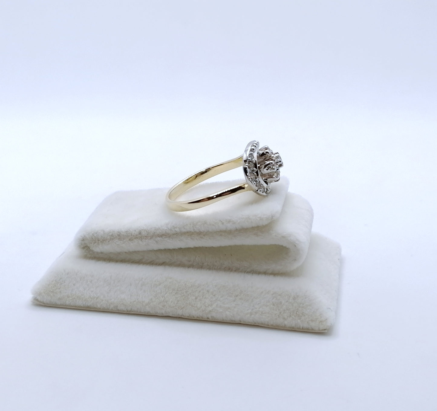 Ring Gold 585er mit funkelnden Brillanten Gr. 58