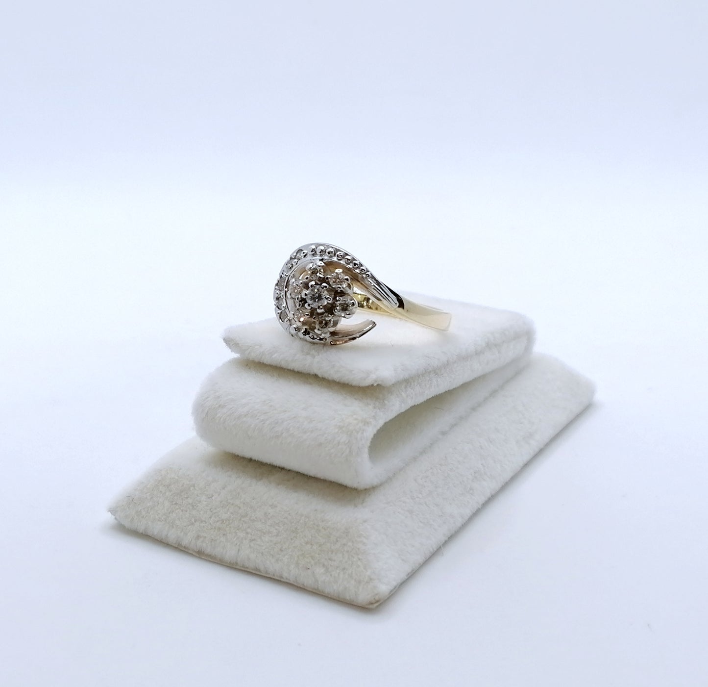 Ring Gold 585er mit funkelnden Brillanten Gr. 58