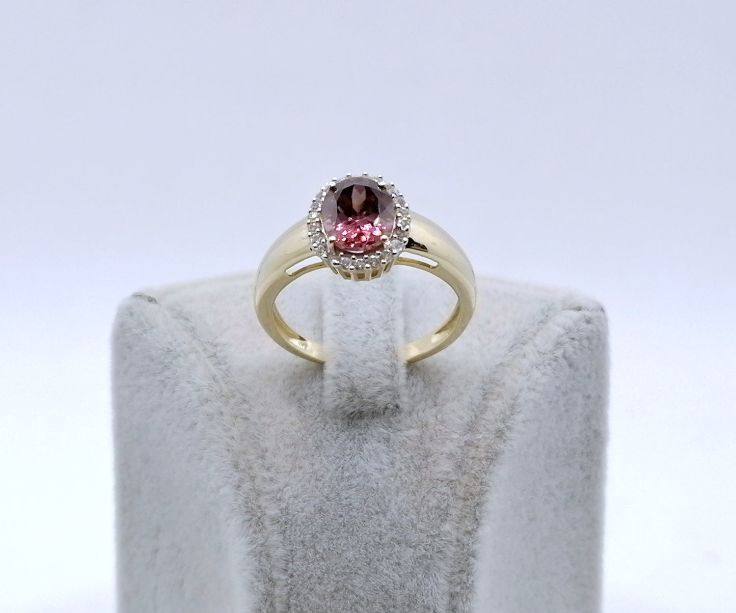 Ring Gold 585er mit Tourmalin Edelstein und Zirkonen Gr. 60