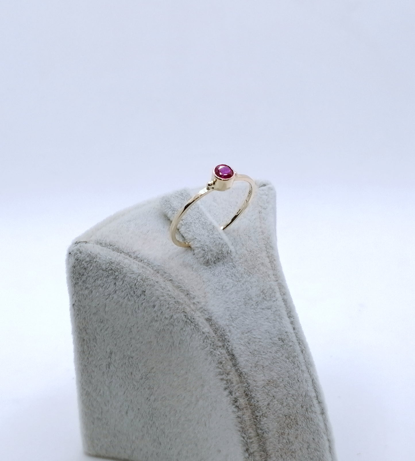 Ring Gold 585er mit Rubin Gr. 60