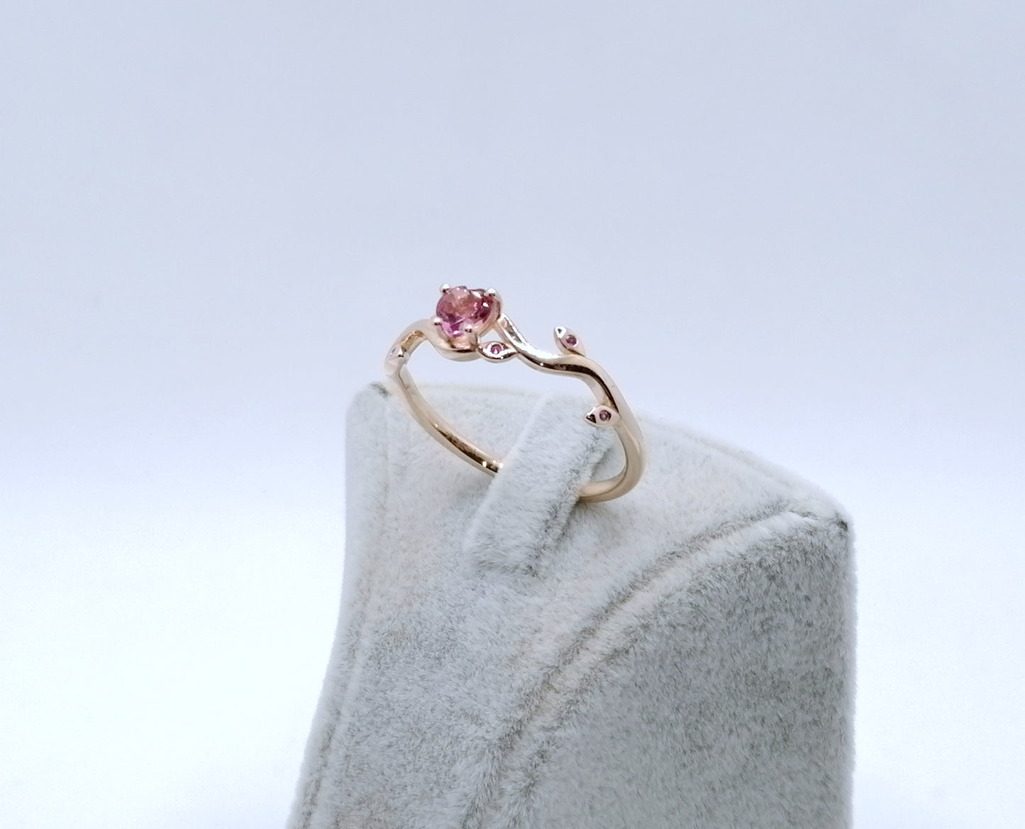 Ring Rosegold 375er mit Spinell Gr. 69