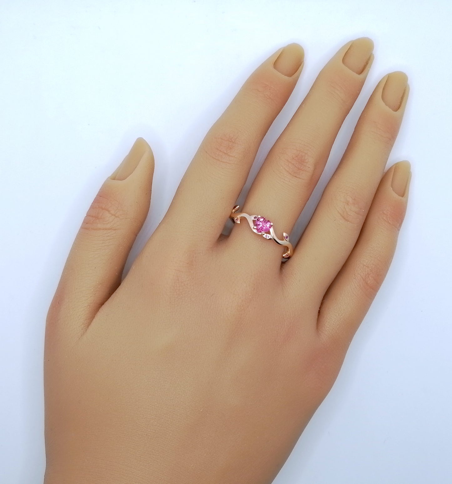 Ring Rosegold 375er mit Spinell Gr. 69