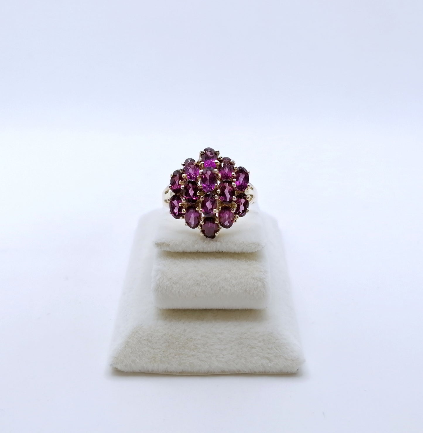 Ring Gold 375er mit Rhodolith Granat Gr. 63
