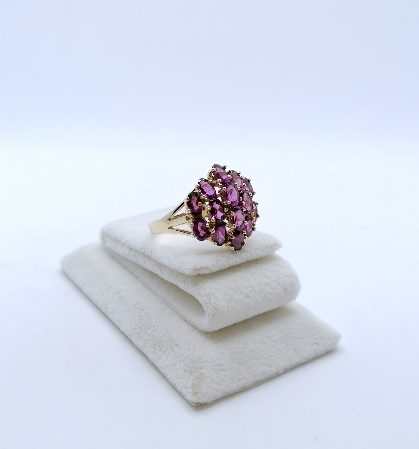 Ring Gold 375er mit Rhodolith Granat Gr. 63
