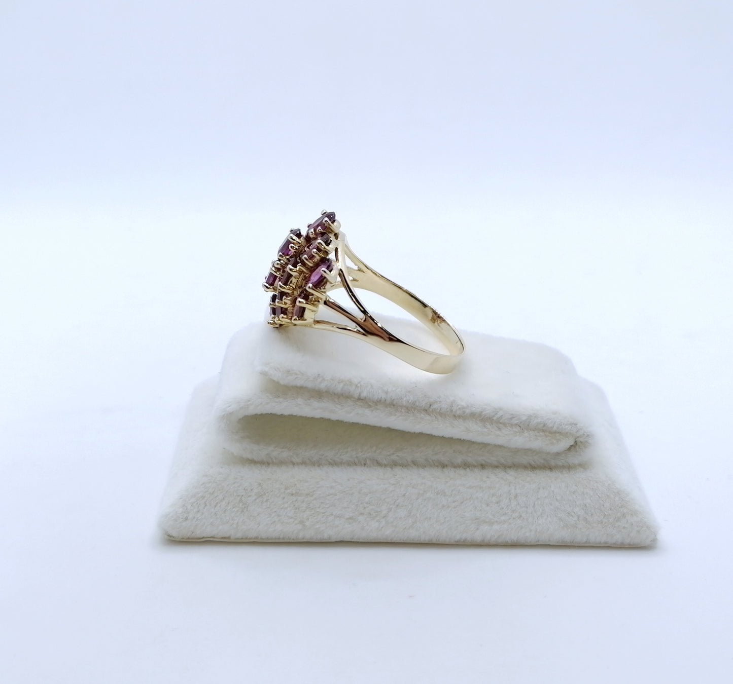 Ring Gold 375er mit Rhodolith Granat Gr. 63