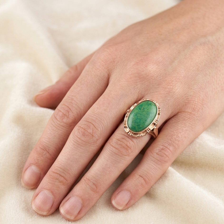 UdSSR Sowjet Rotgold Damenring mit Jade, 583er Goldring