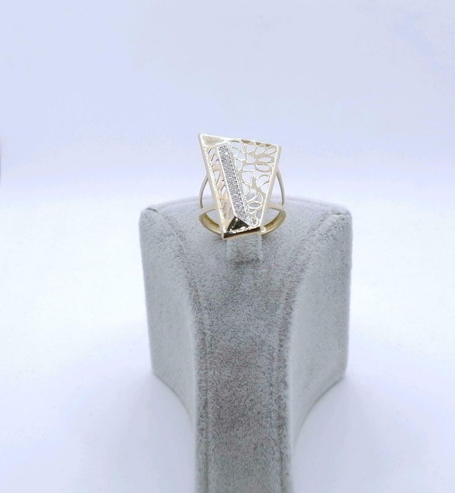 Ring Gold 585er prunkvoll mit Zirkonia Gr. 59