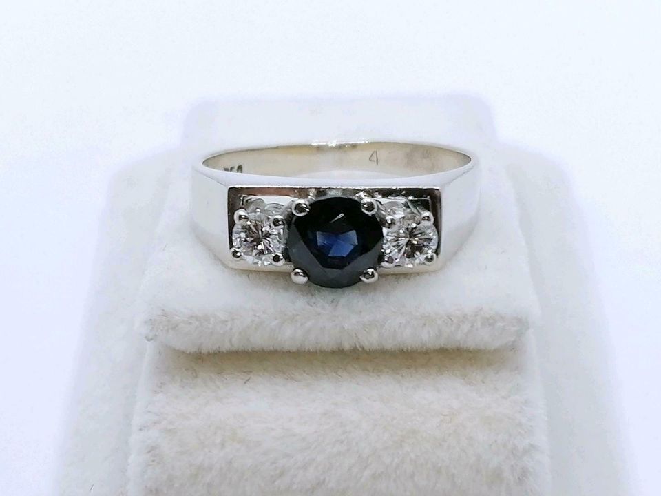 Ring Weißgold 750 mit Saphir und Brillanten