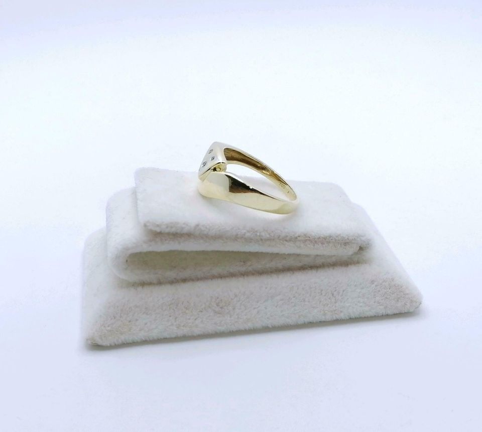 Ring Gold 585er mit Diamantsplitter Gr. 52