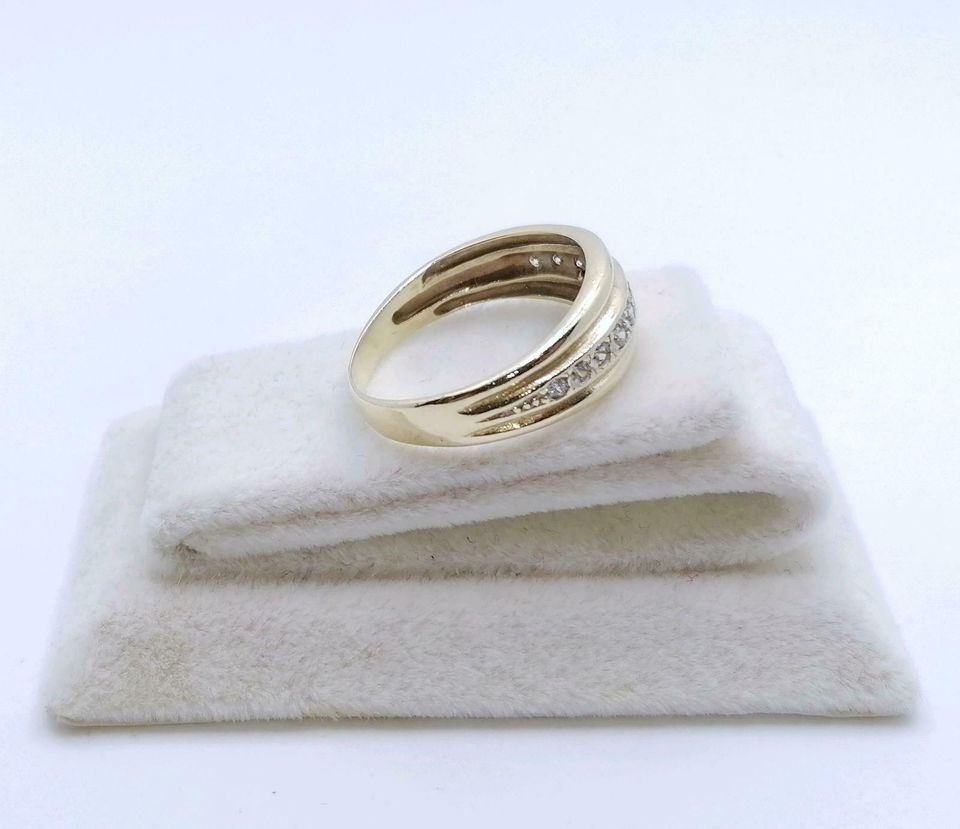 Ring Gold 333er mit Zirkonia