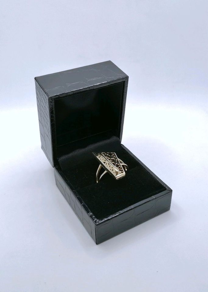 Ring Gold 585er prunkvoll mit Zirkonia Gr. 58