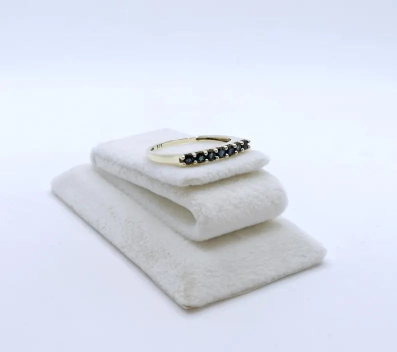 Ring Gold 333er mit Spinell Gr. 57