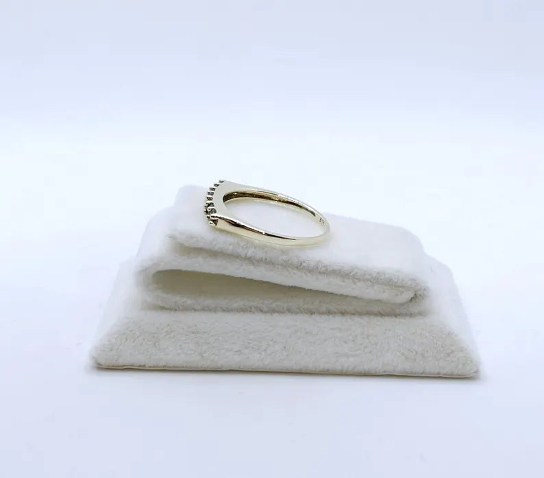Ring Gold 333er mit Spinell Gr. 57