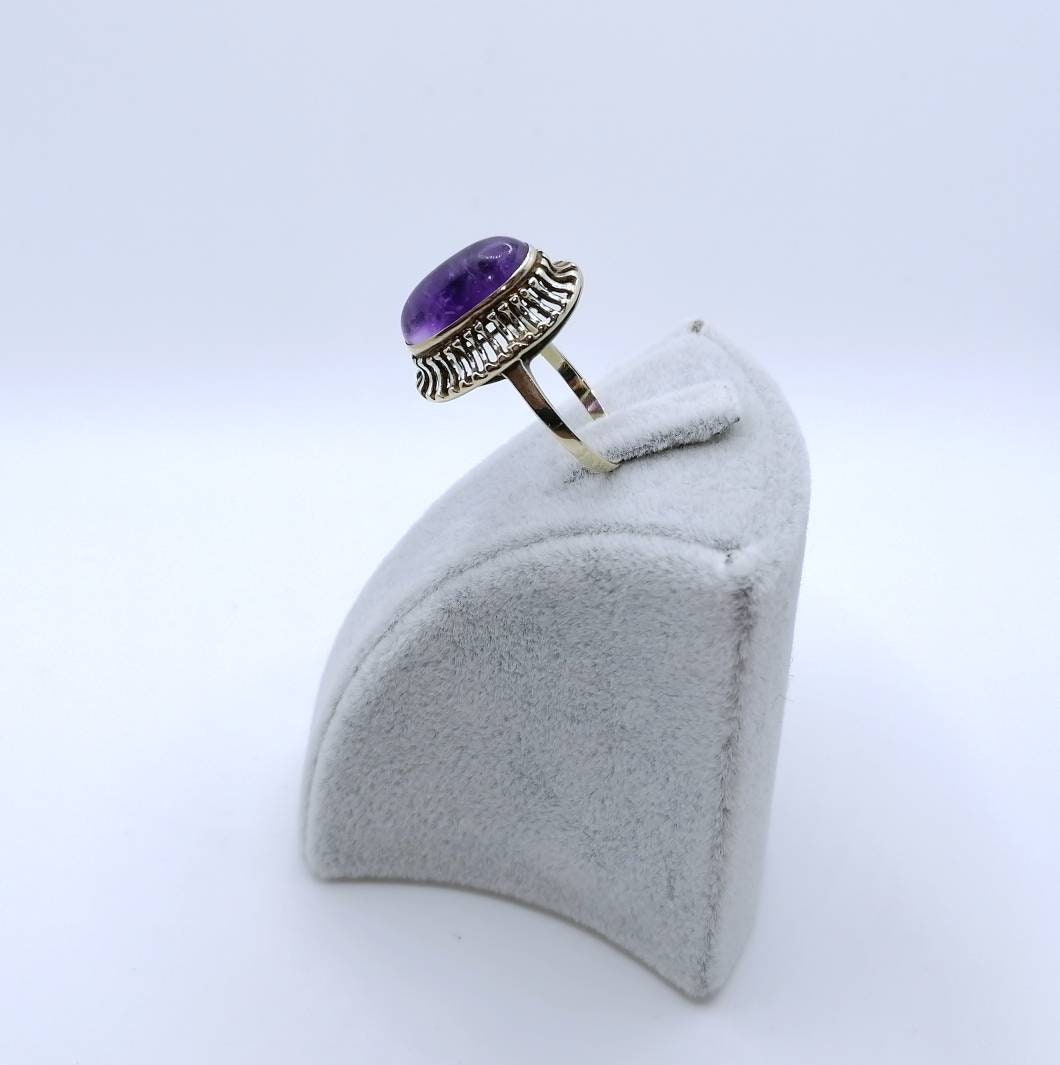 Vintage Amethyst Cabochon Goldring