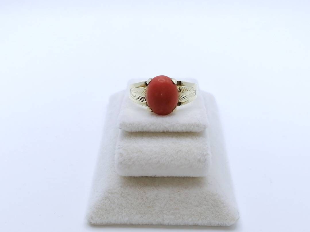 Ring Gold 585er mit Koralle Gr. 57