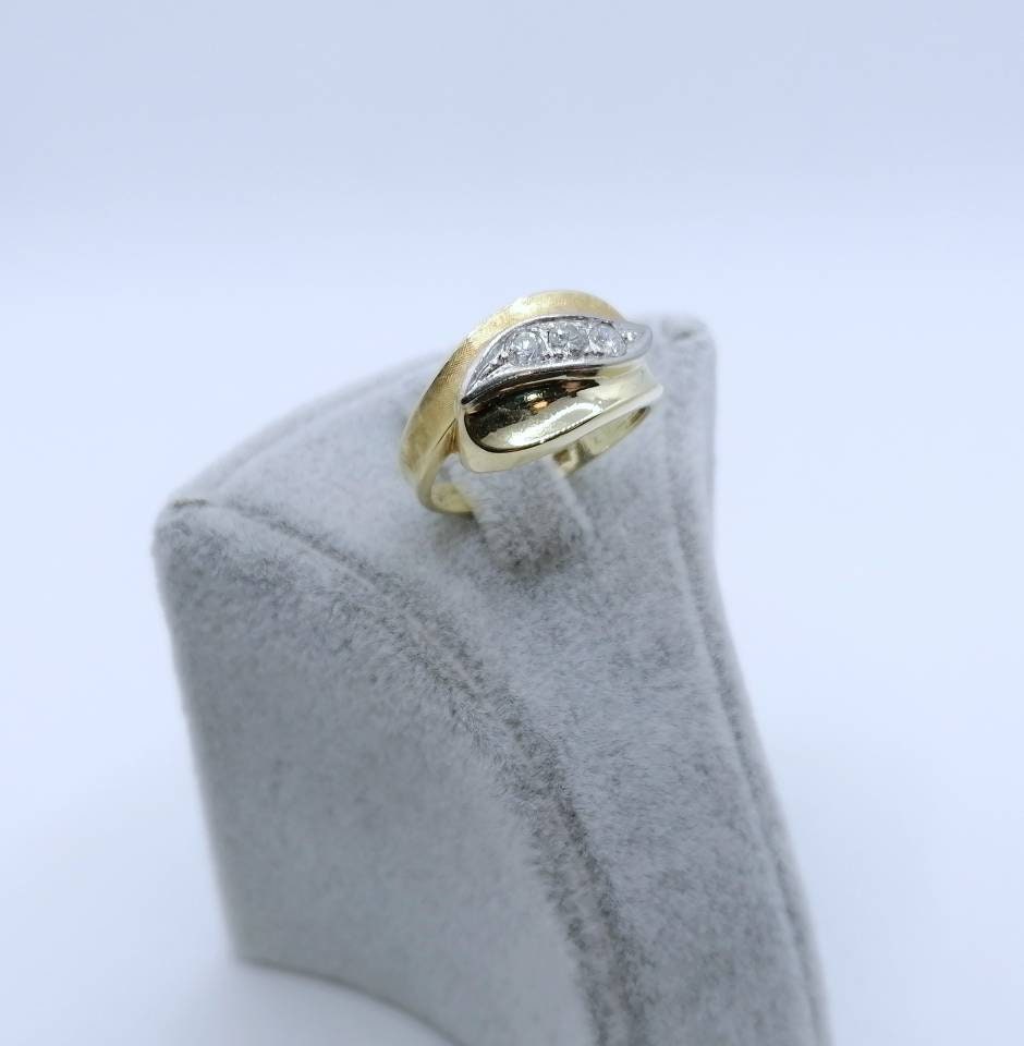 Vintage Goldring 585er mit lupenreinen Brillanten