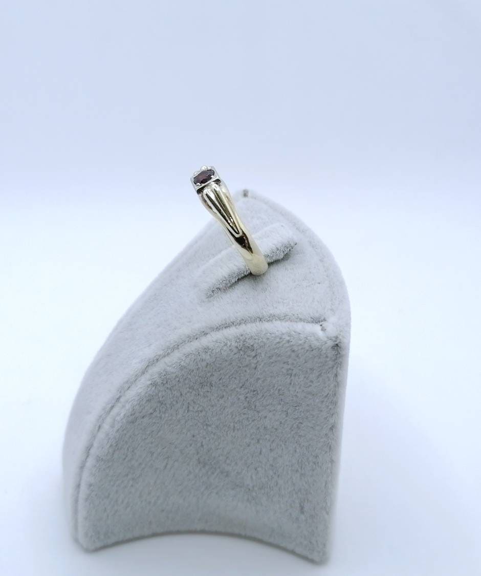 Ring Gold 585er mit Granatstein