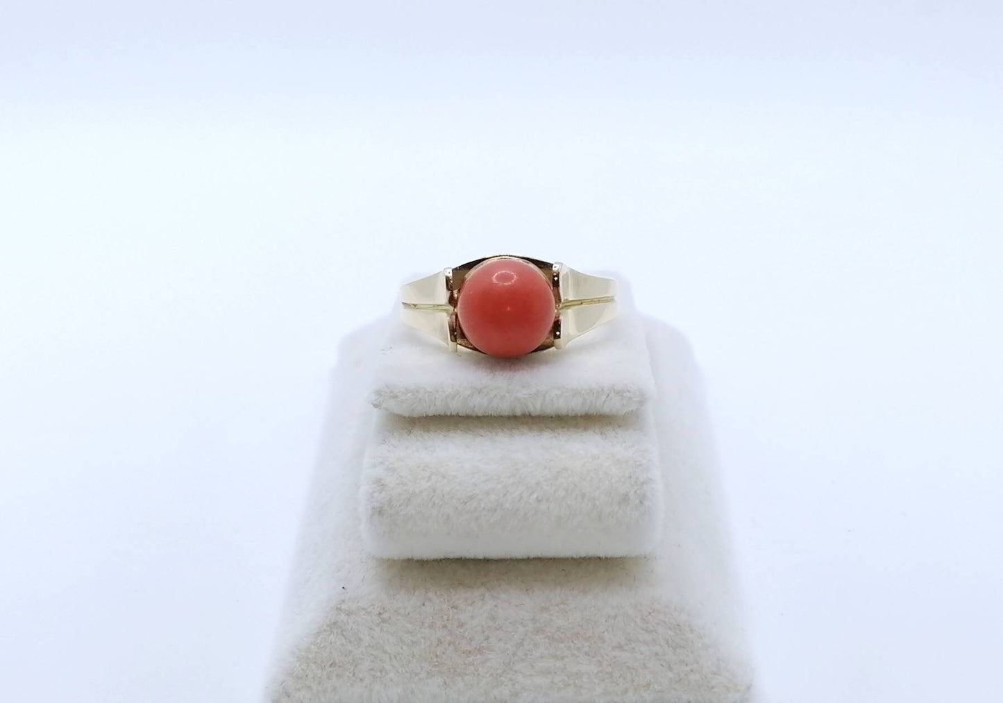 Vintage Gold Damenring mit Koralle